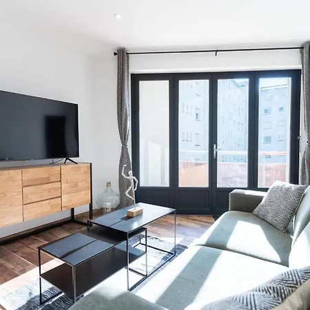 Apartment Bel T2 Renove Proche Du Centre-ville