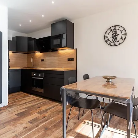 Bel T2 Renove Proche Du Centre-ville *